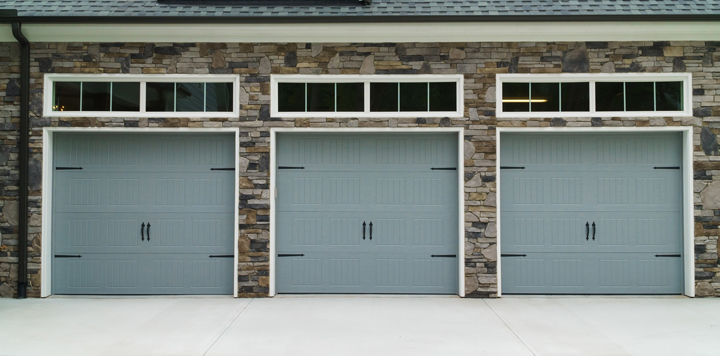 Installed garage door San Jose